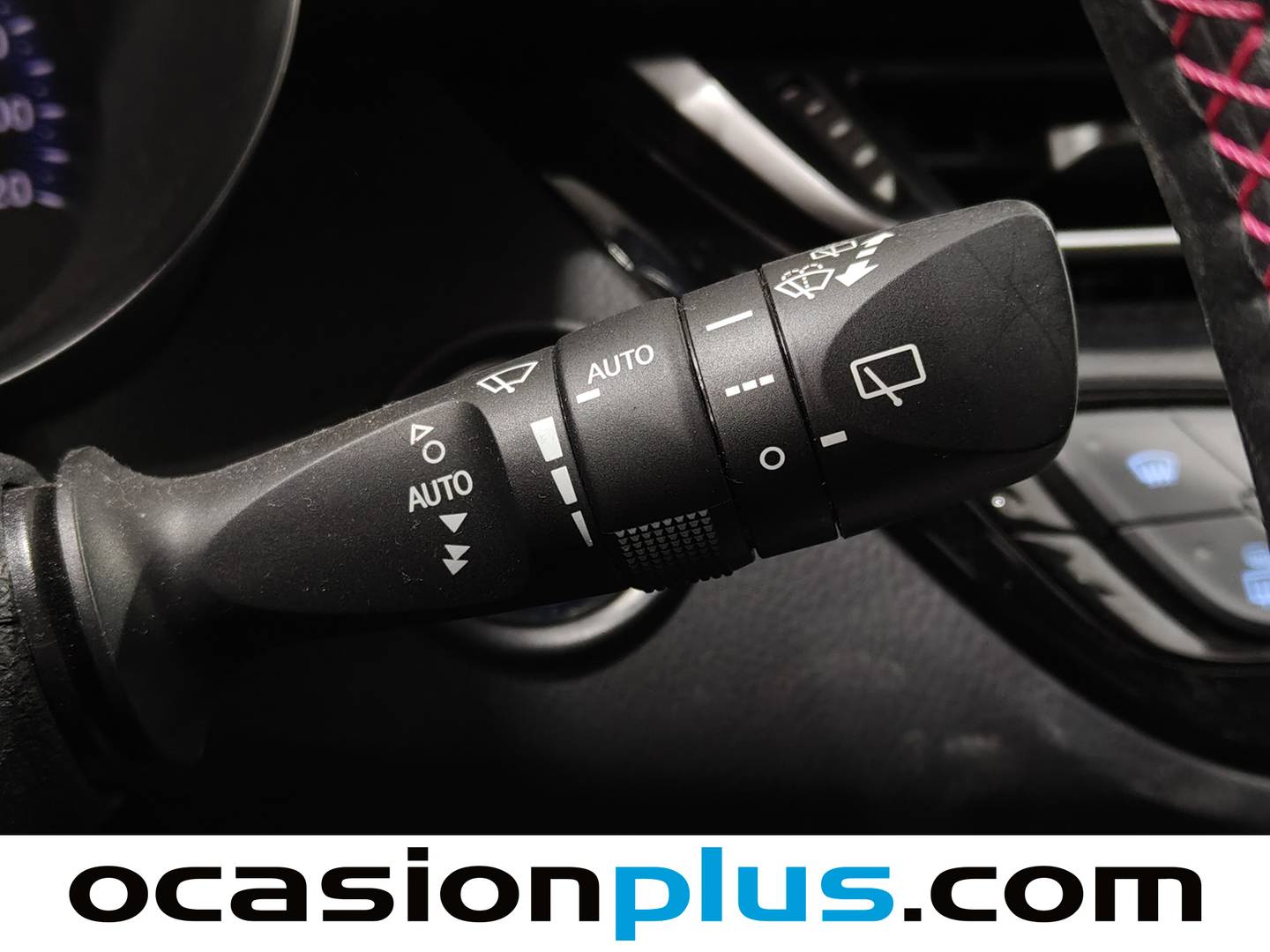 Foto Toyota C-HR Toyota C-HR 180H GR Sport  (184 CV)