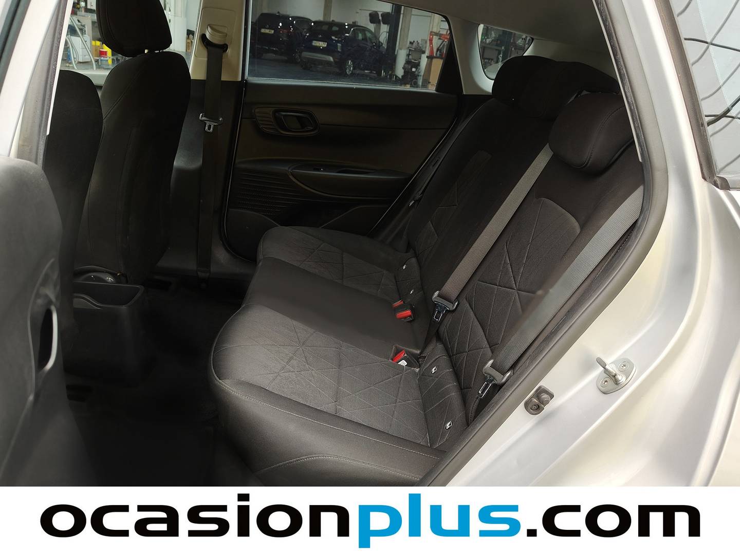 Foto asientos traseros Hyundai Bayon Hyundai Bayon 1.2 MPI Maxx (84 CV)