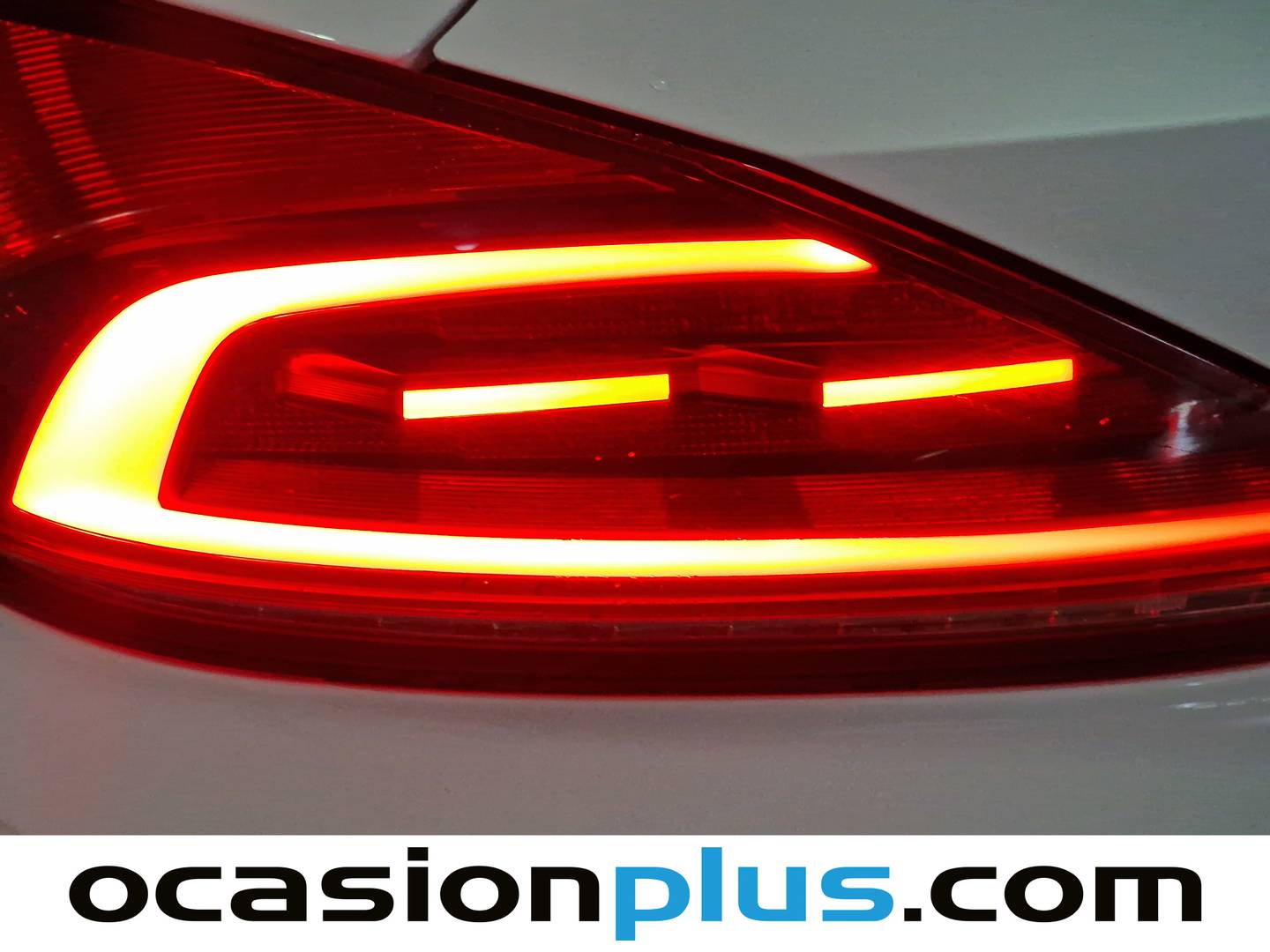 Acabados Volkswagen Scirocco Volkswagen Scirocco R-Line 2.0 TDI BMT (150 CV)