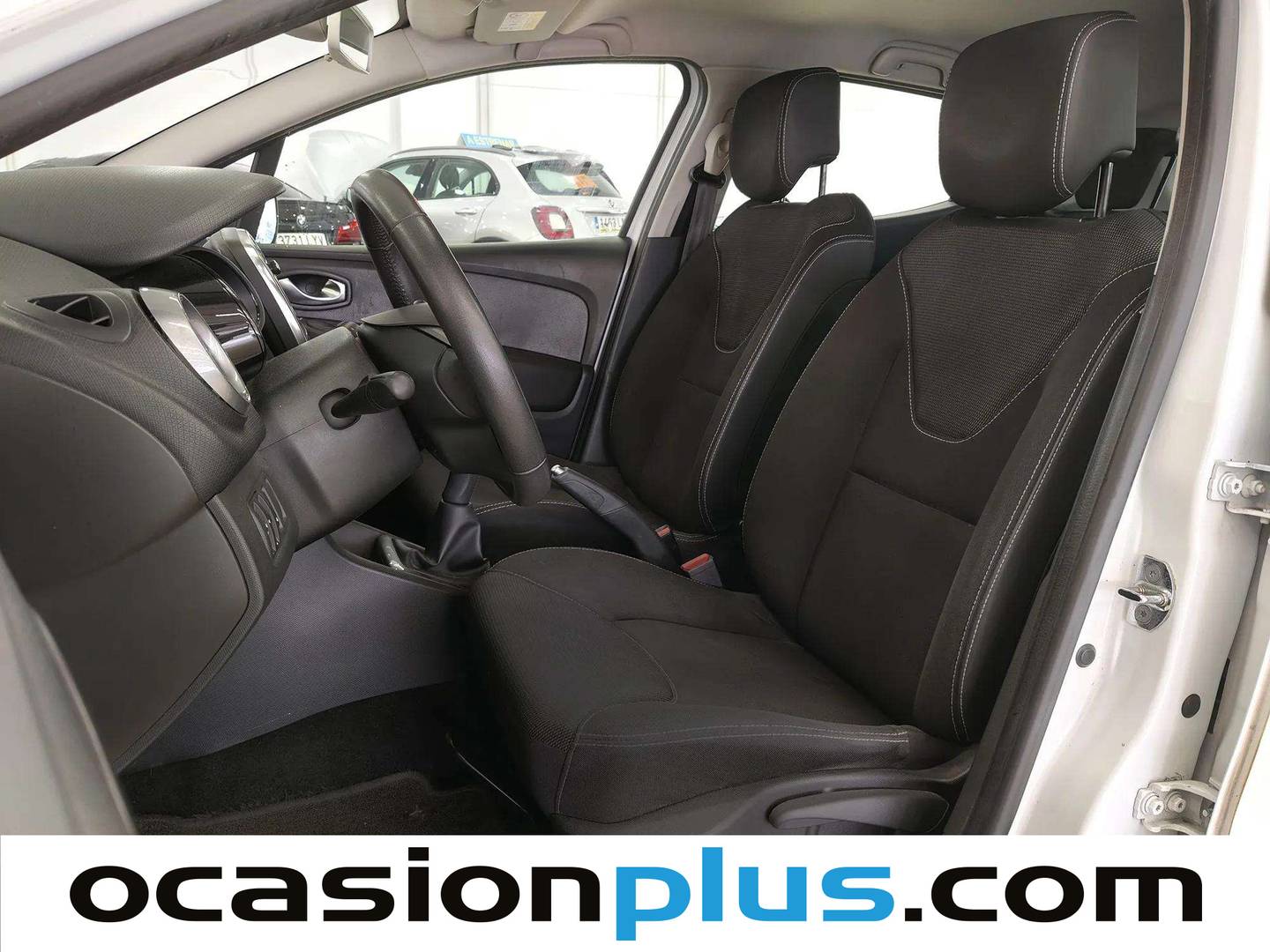 Foto asientos delanteros Renault Clio Renault Clio Technofeel dCi  (90 CV)