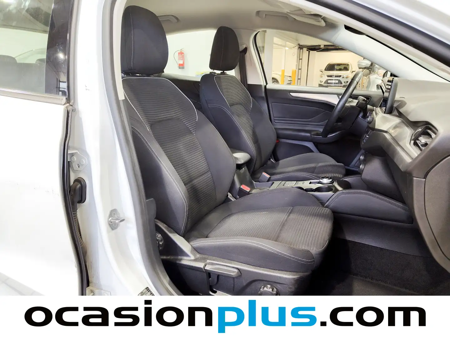 Foto Ford Focus Ford Focus 1.5 Ecoblue Titanium Auto (120 CV)