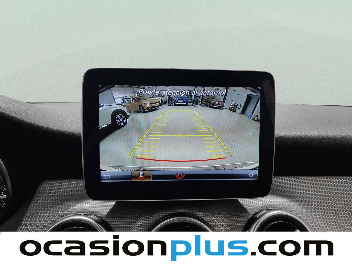 Equipamiento del Mercedes GLA Mercedes GLA GLA 180 (122 CV)