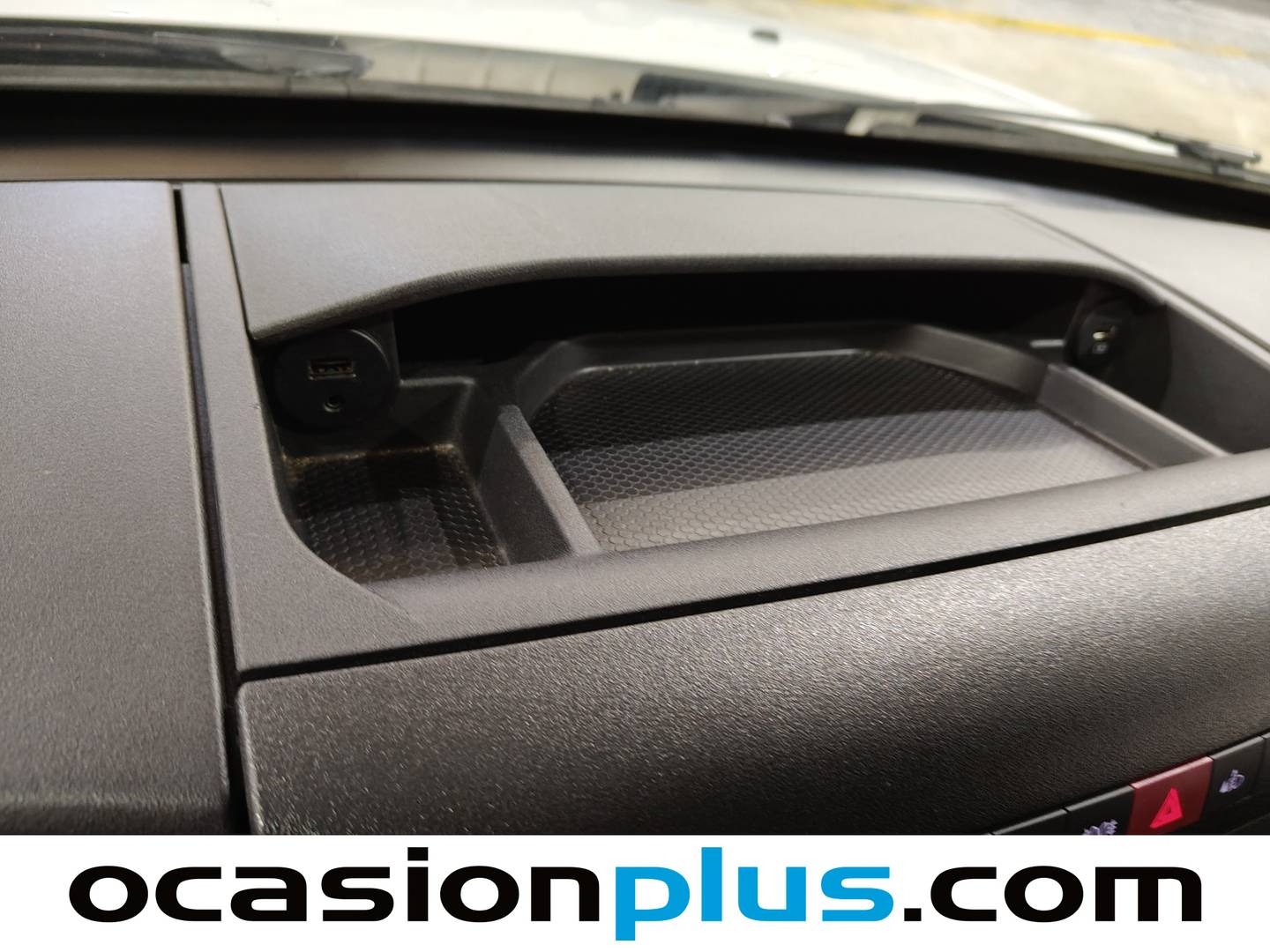 Foto Iveco Daily Iveco Daily 35C 18H A8 V 4100/H2 16 HD  (176 CV)