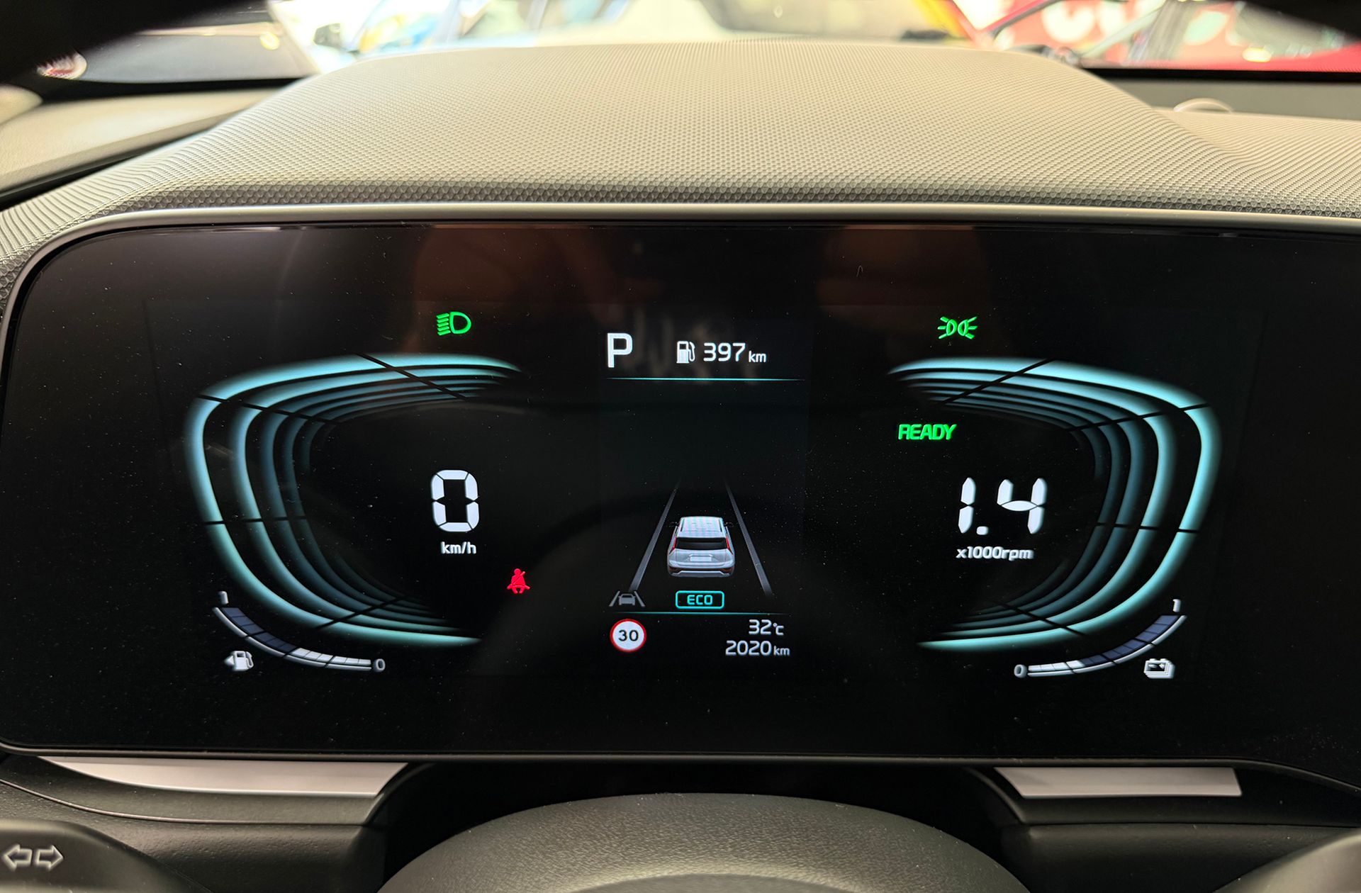 Kia Niro 1.6 GDi HEV Concept - foto 21