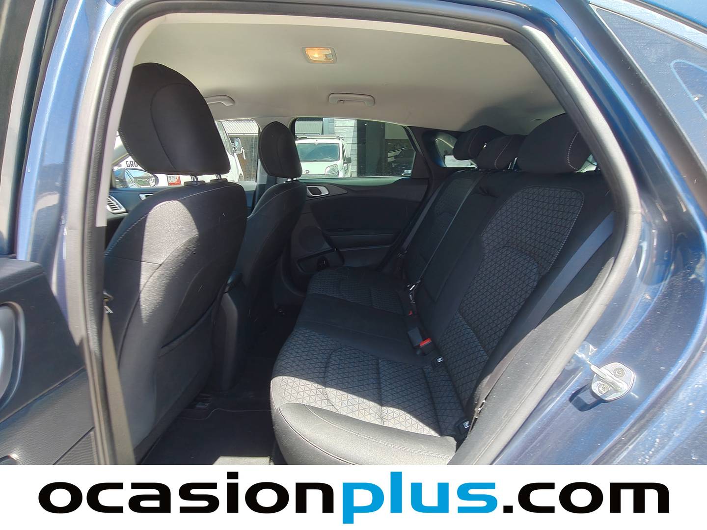 Foto asientos traseros KIA Ceed KIA Ceed 1.0 T-GDi Drive  (120 CV)