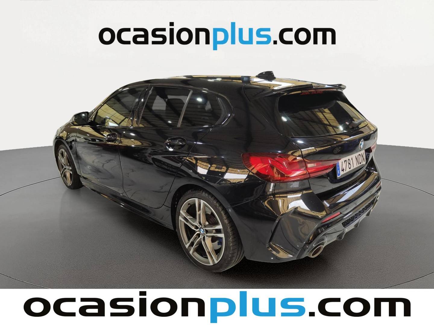 Foto trasera BMW Serie 1 BMW Serie 1 M135i (306 CV) izquierda