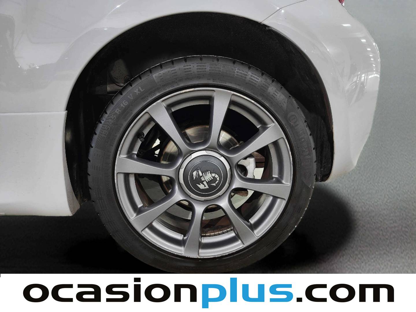 Foto Abarth 500 Abarth 500 1.4 16v T-Jet 595  (145 CV)