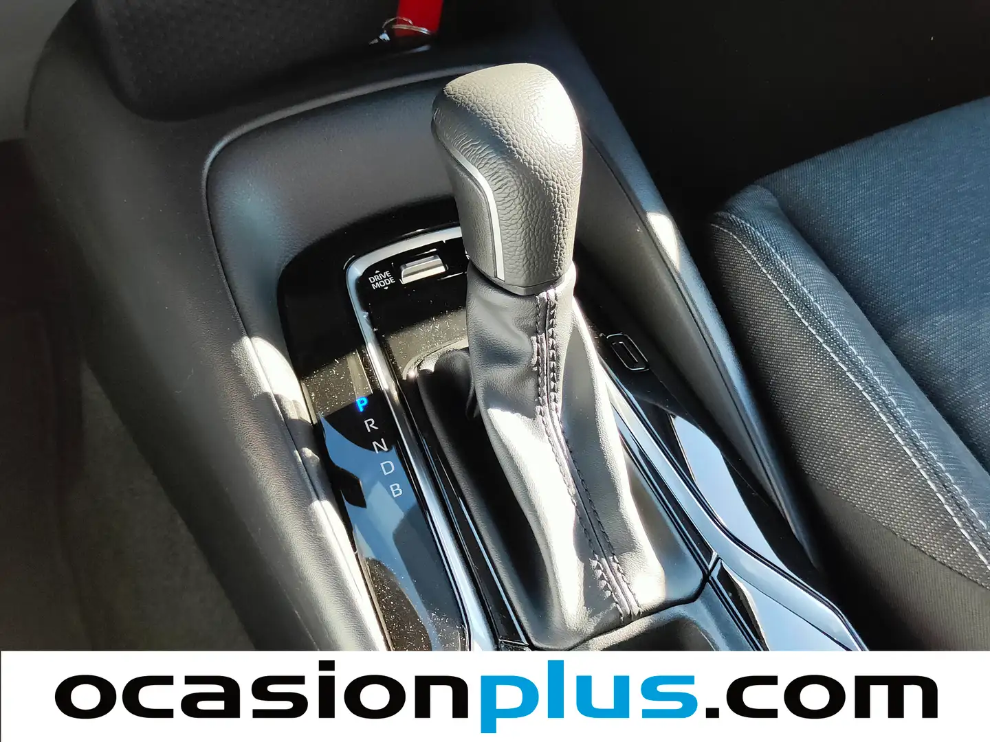 Foto Toyota Corolla Toyota Corolla 140H Active Plus (140 CV)