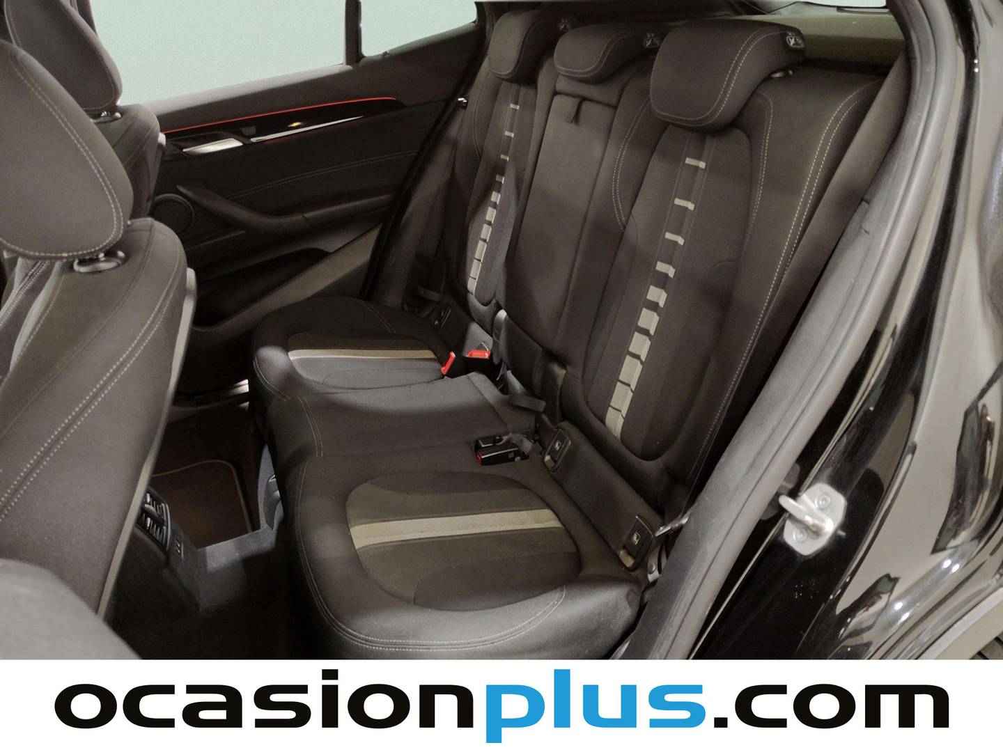 Foto asientos traseros BMW X2 BMW X2 sDrive18i (140 CV)