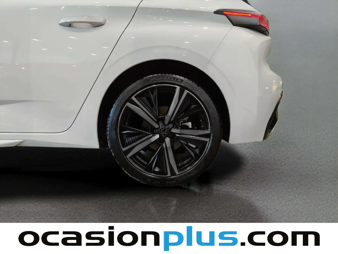 Foto Peugeot 308 Peugeot 308 GT Hybrid e-DCS6 (136 CV)