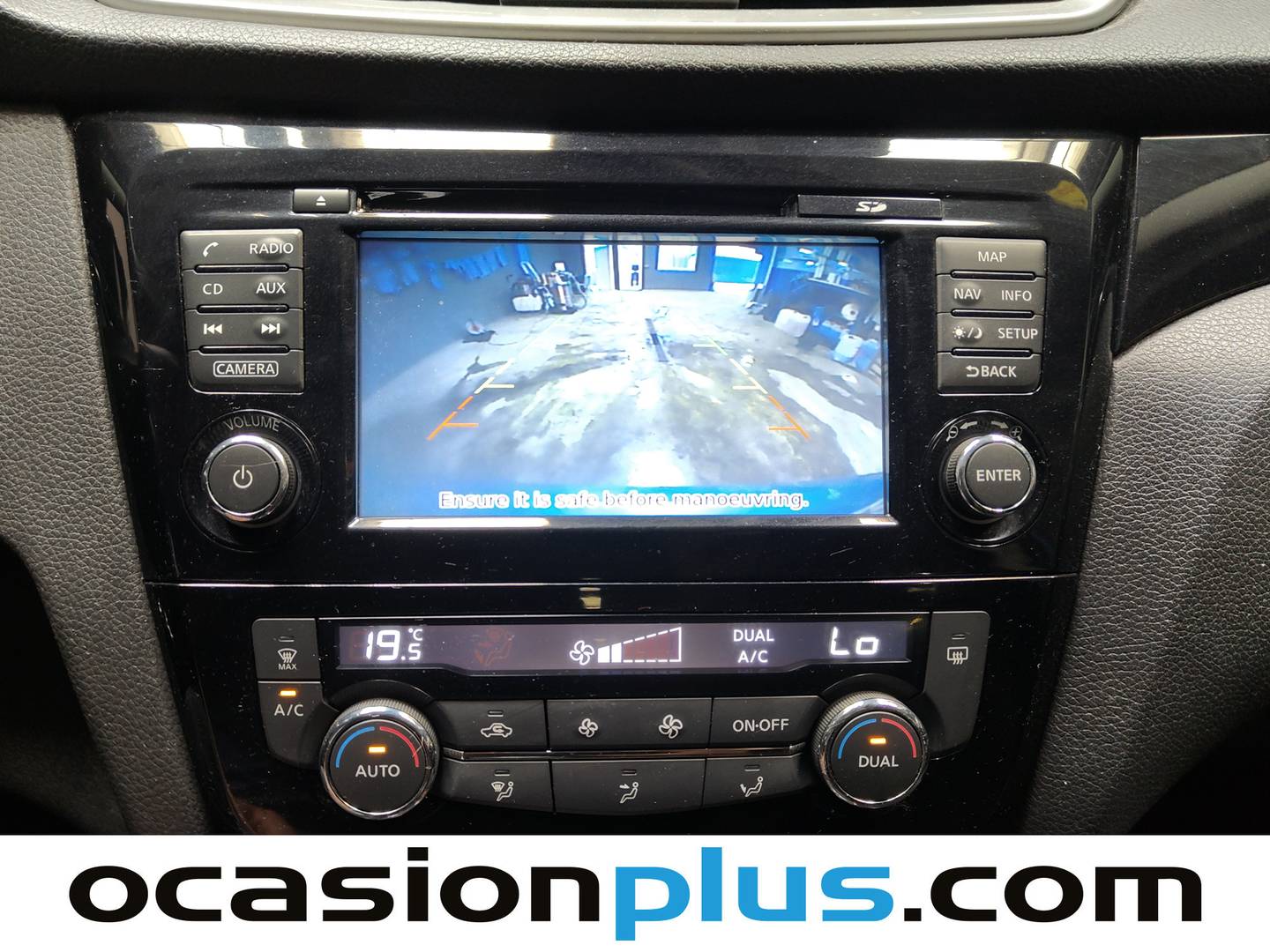 Equipamiento del Nissan QASHQAI Nissan Qashqai DIG-T 115 Acenta 4x2 (115 CV)