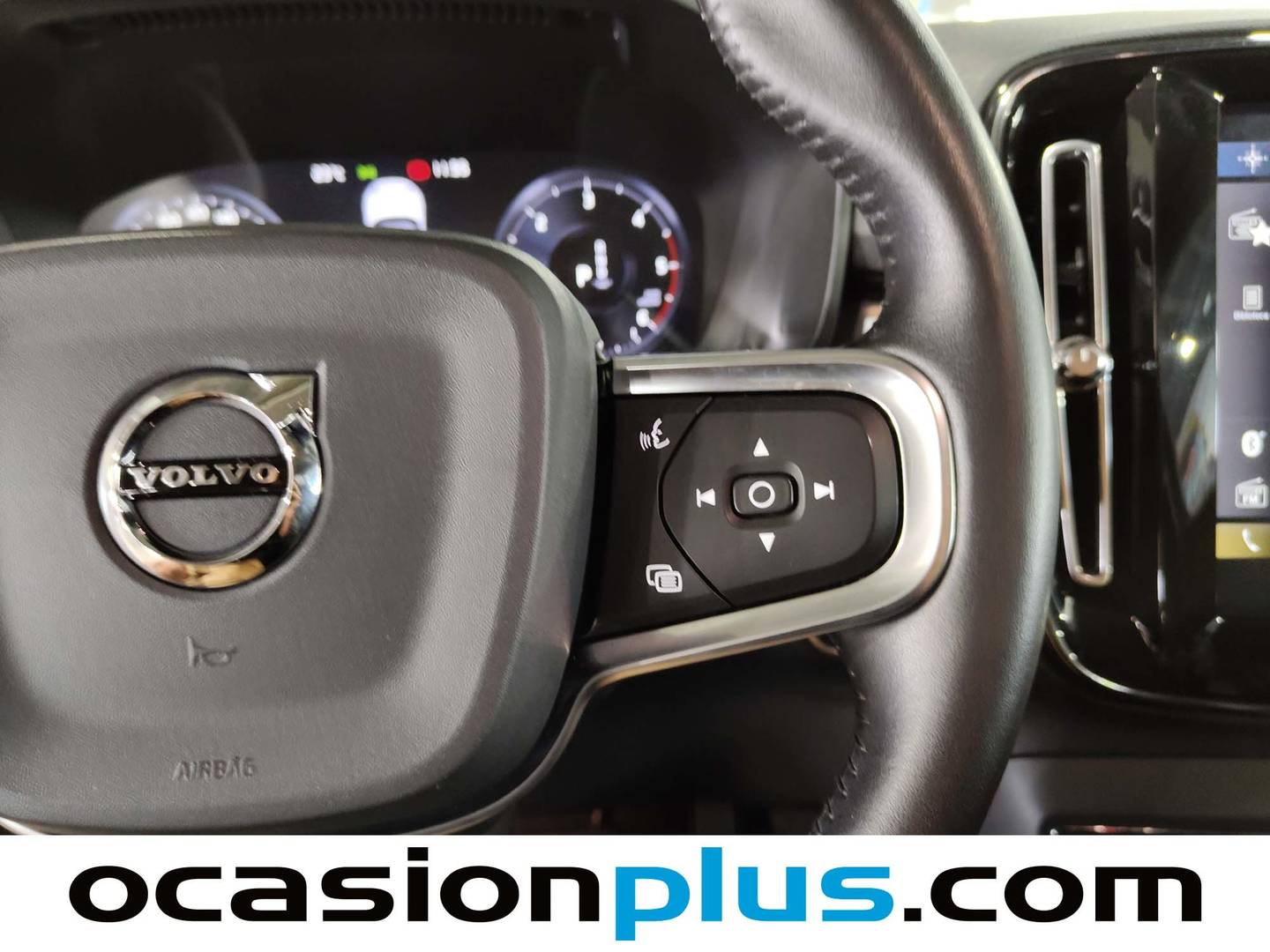 Foto Volvo XC40 Volvo XC40 D3 Momentum Pro Auto (150 CV)