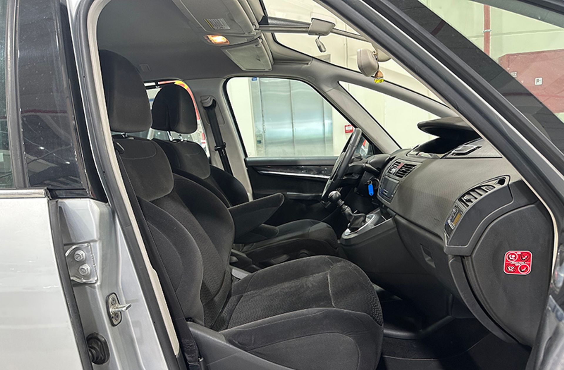 Citroën C4 Picasso 2.0 HDi Exclusive 7 plazas - foto 16