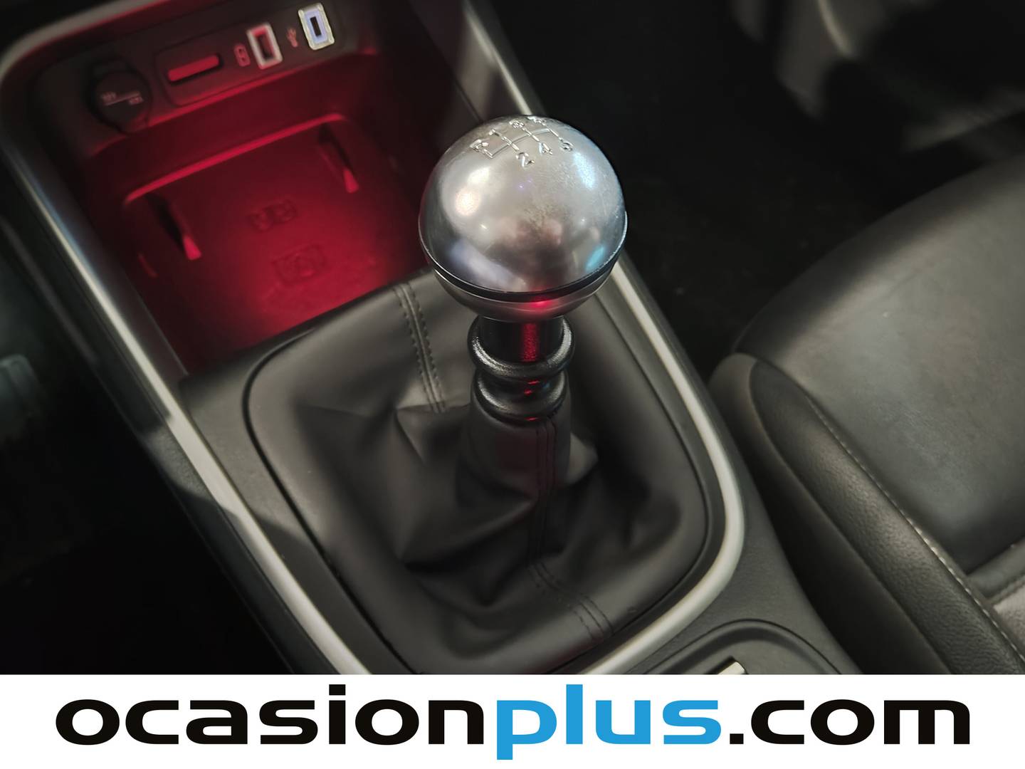 Foto Jeep Avenger Jeep Avenger 1.2 G Summit (100 CV)