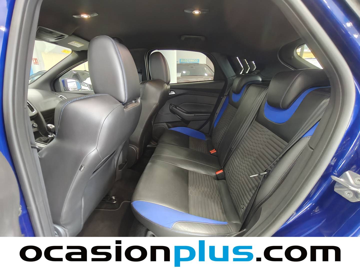 Foto asientos traseros Ford Focus Ford Focus 2.0 EcoBoost S&S ST (250 CV)
