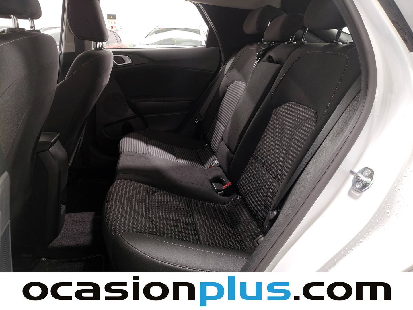 Foto asientos traseros KIA XCeed KIA XCeed 1.0 T-GDi Drive (100 CV)