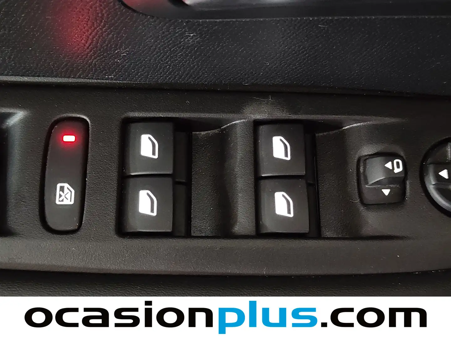 Foto Peugeot 208 Peugeot 208 PureTech 100 Allure (100 CV)