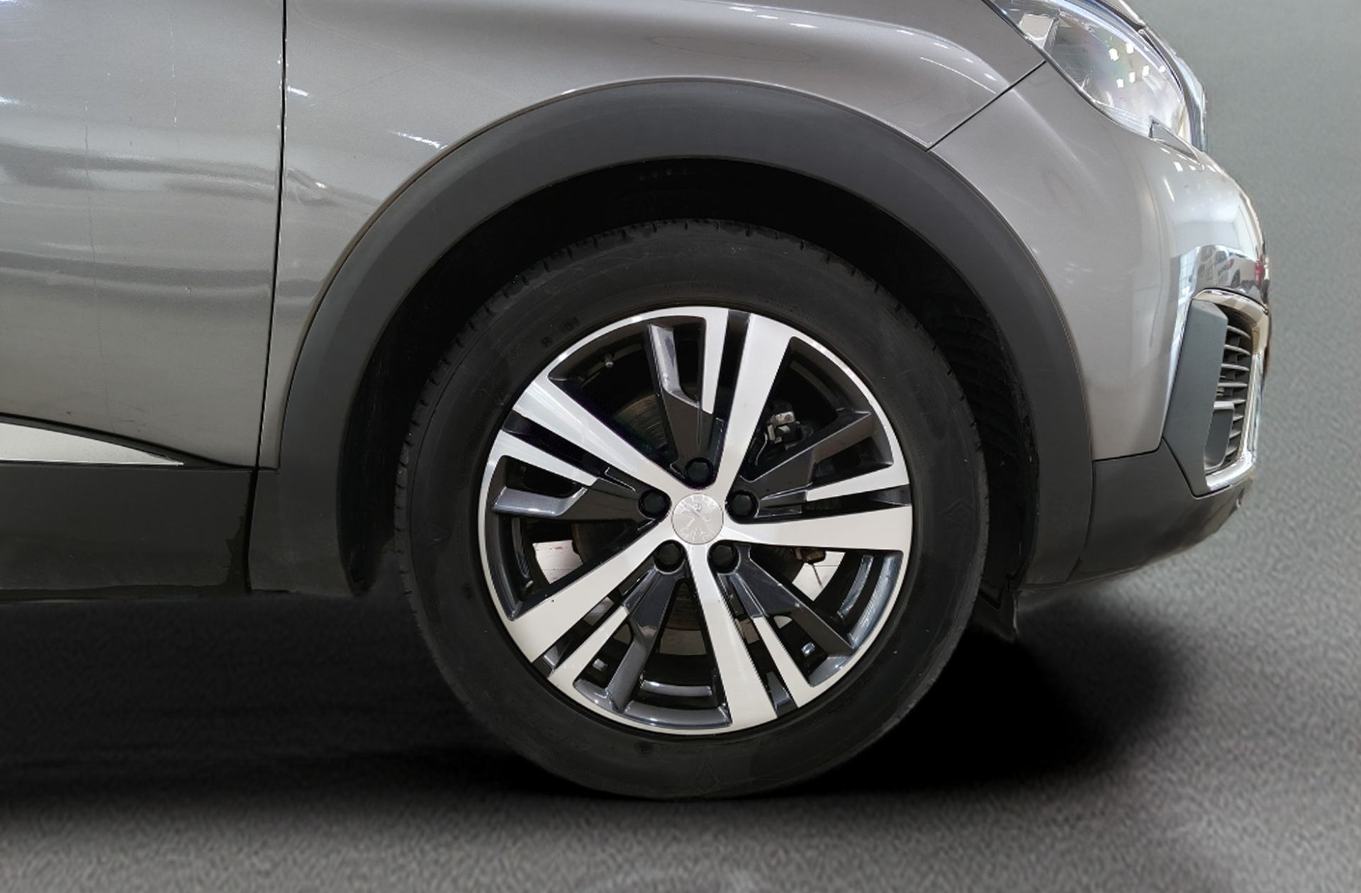 Peugeot 5008 BlueHDi 130 Allure EAT8 7 plazas - foto 41