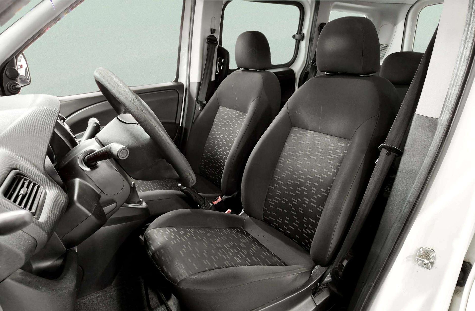 Opel Combo 1.3 CDTI Expression L1H1 - foto 10