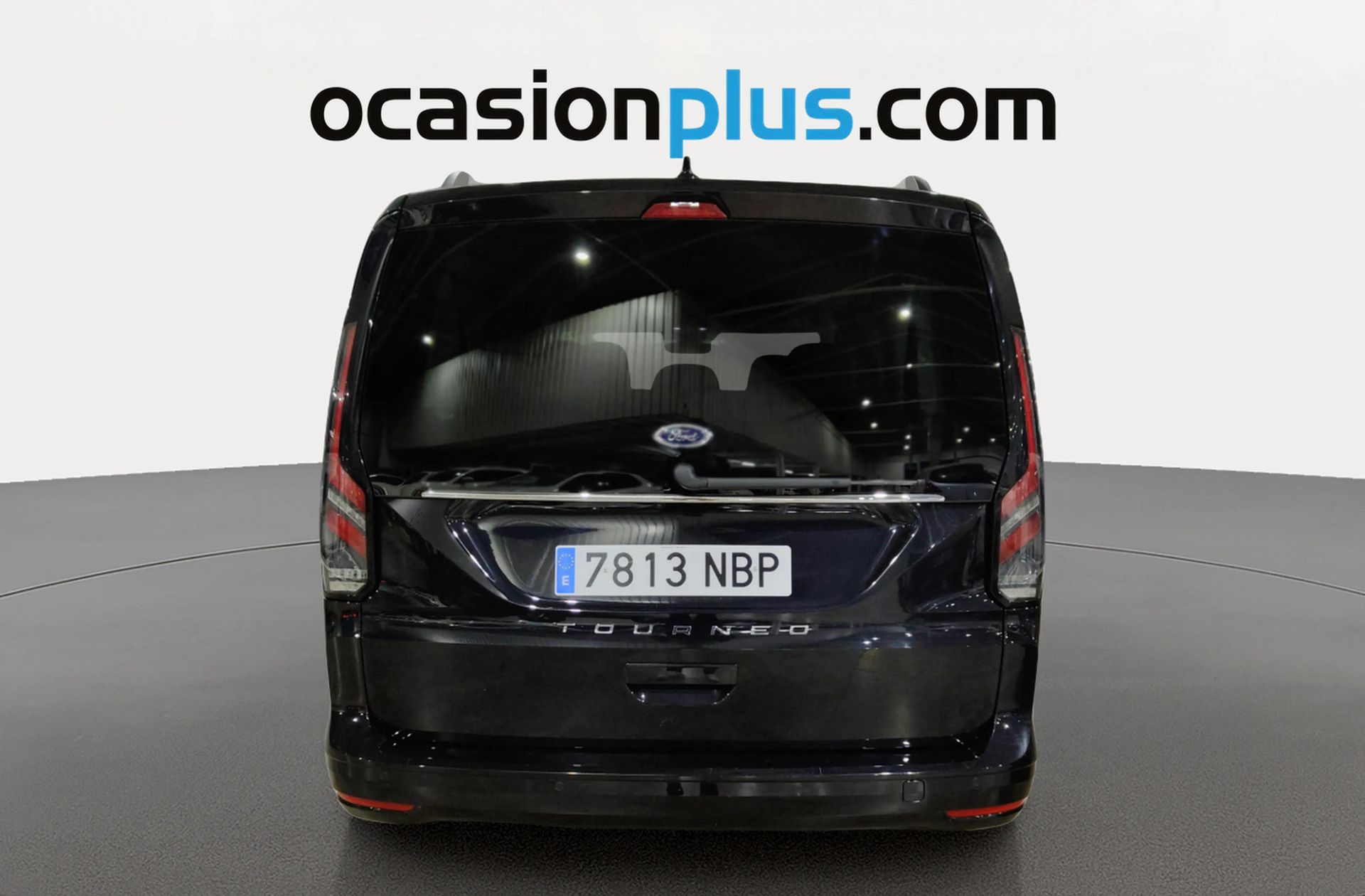 Ford Grand Tourneo Connect 2.0 EcoBlue Titanium - foto 17