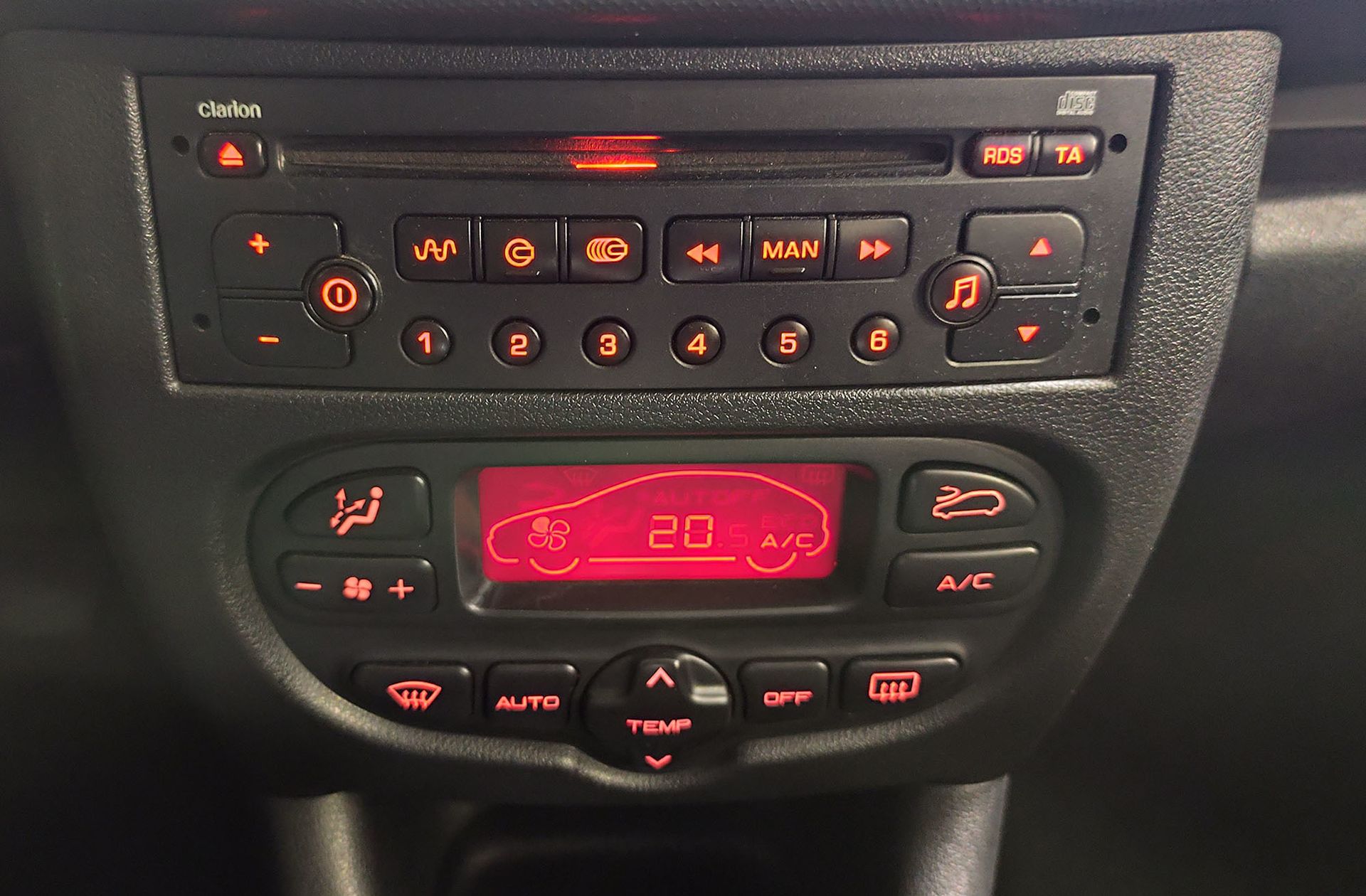 Peugeot 206 1.4 HDi - foto 21