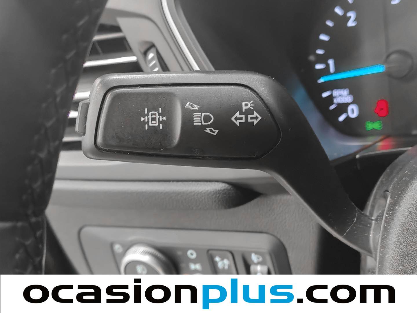 Foto Ford Kuga Ford Kuga 1.5 EcoBlue Trend (120 CV)