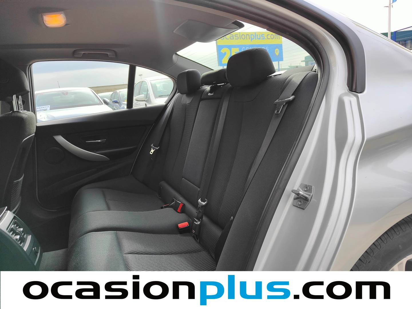 Foto asientos traseros BMW Serie 3 BMW Serie 3 320d (184 CV)