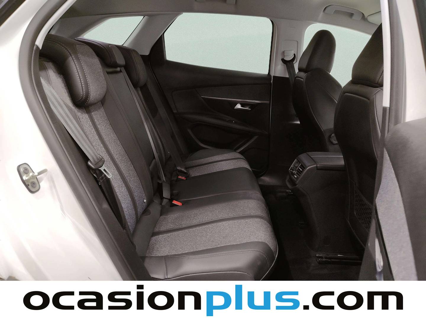 Foto Peugeot 3008 Peugeot 3008 BlueHDI 130 S&S Allure EAT8 (130 CV)