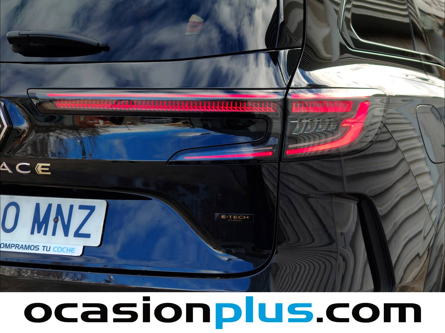 Foto Renault Espace Renault Espace E-Tech 200 full hybrid Iconic (200 CV) 7 Plazas