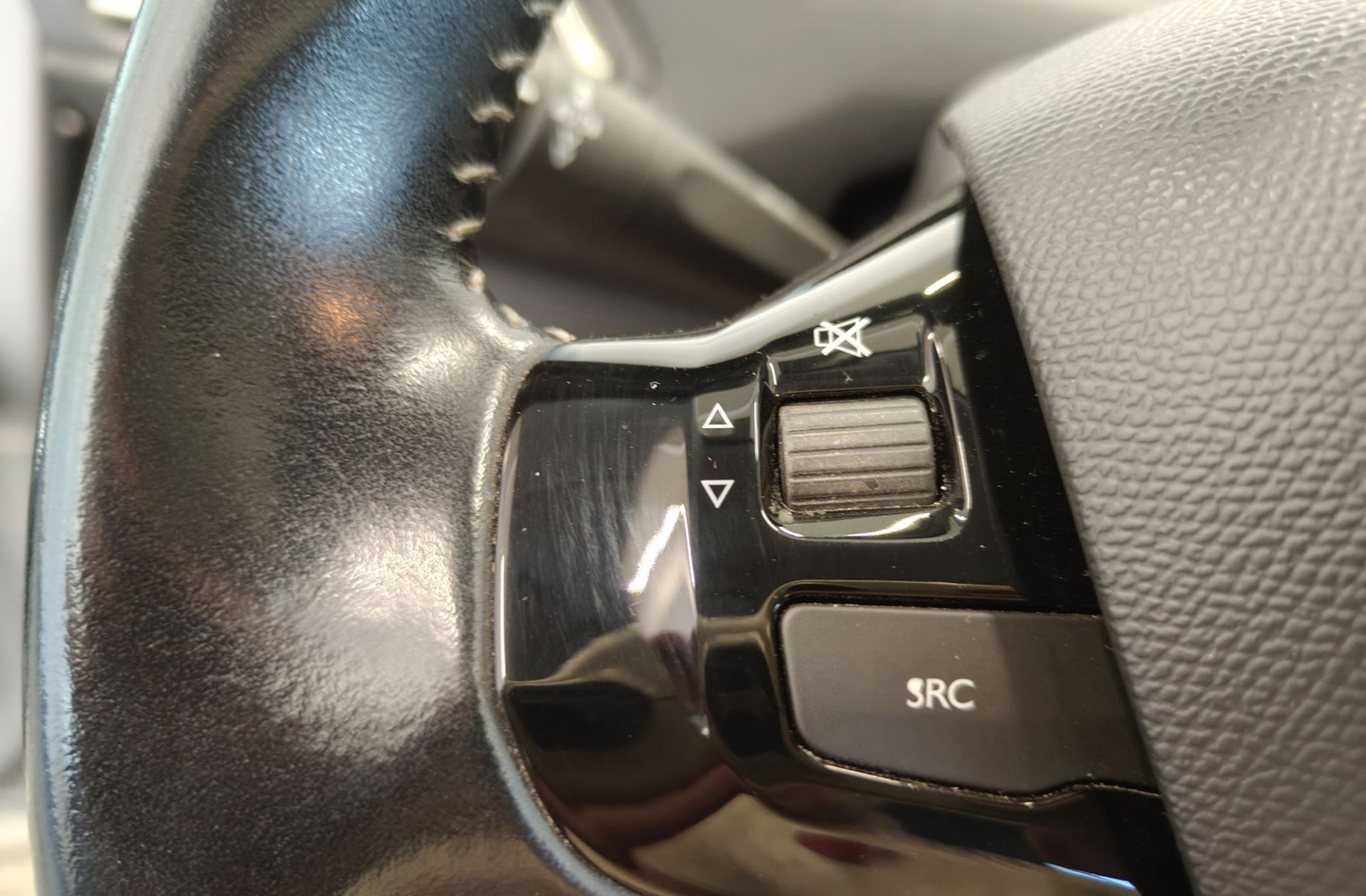 Peugeot 308 PureTech 130 Style - foto 21