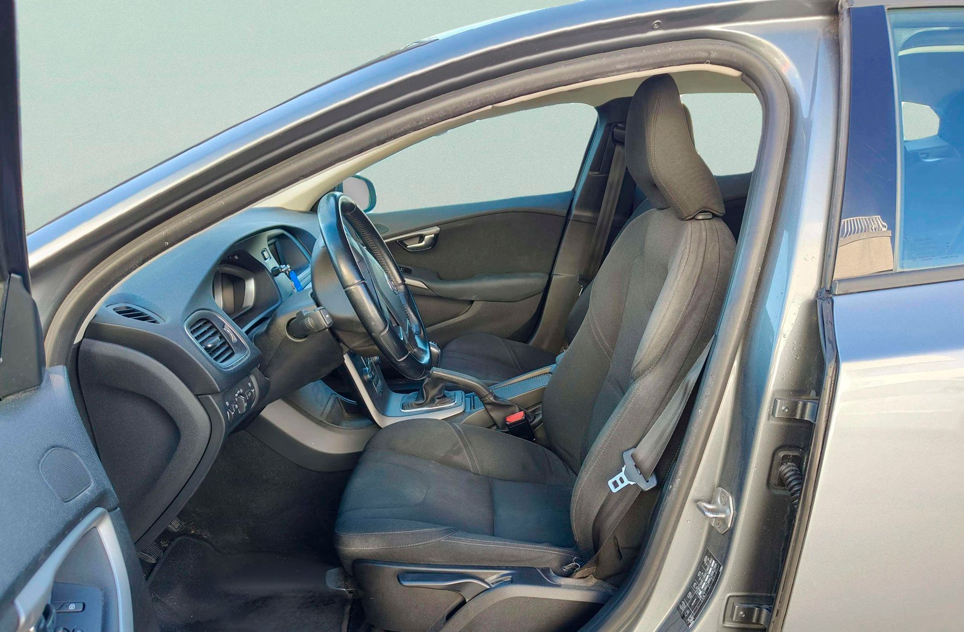 Volvo V40 D2 Kinetic - foto 8