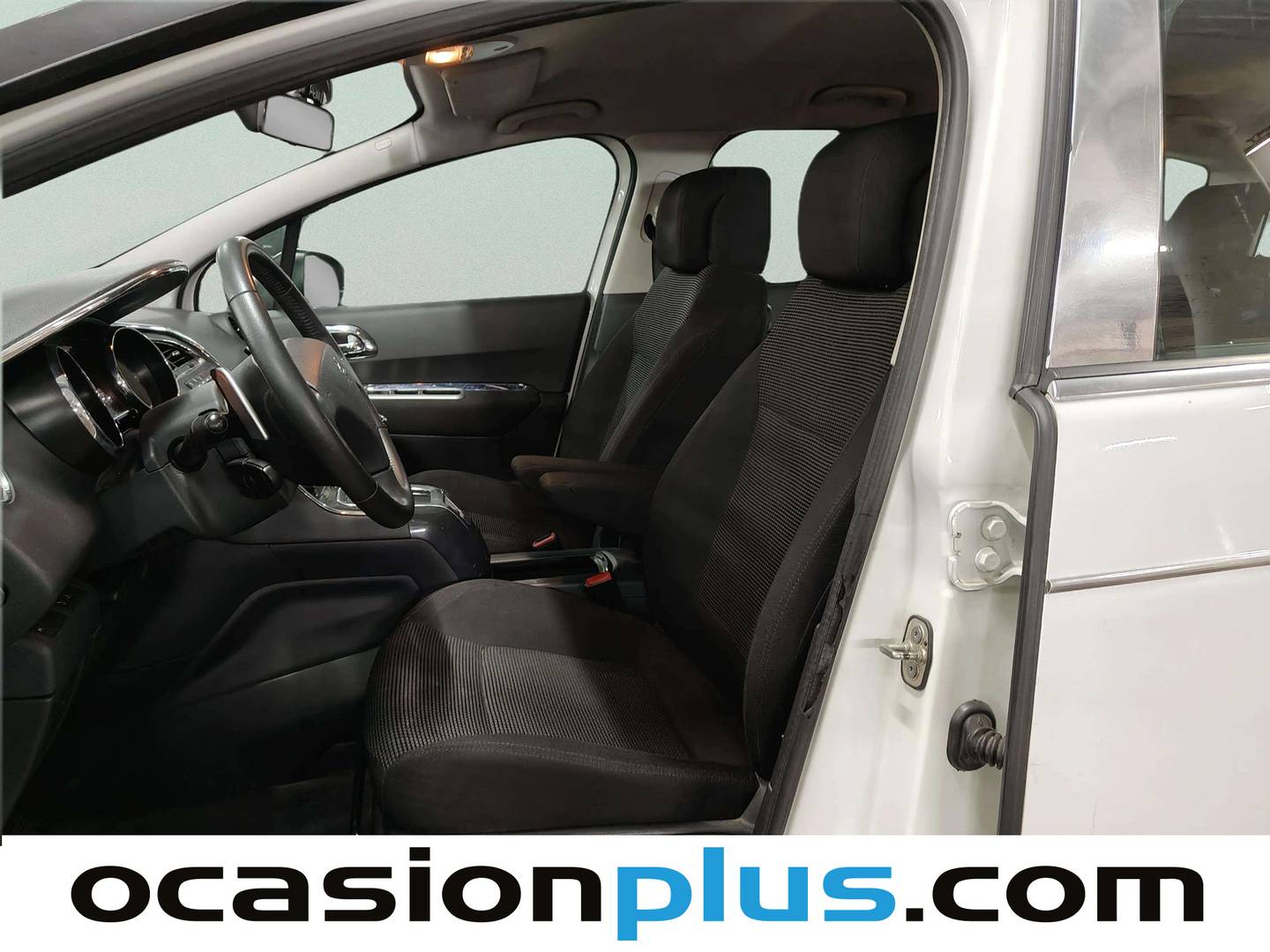 Foto asientos delanteros Peugeot 5008 Peugeot 5008 1.6 HDI Premium CMP (112 CV) 7 Plazas