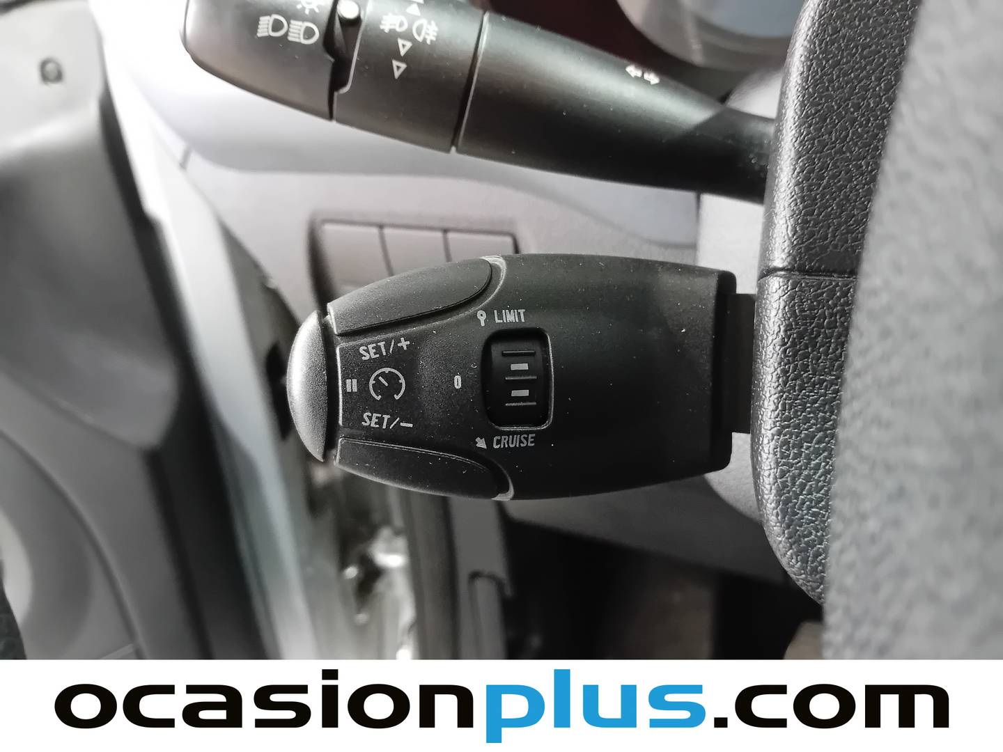 Extras y acabados del Peugeot Partner Peugeot Partner Tepee Tepee Combi 1.6 HDI Active (92 CV)