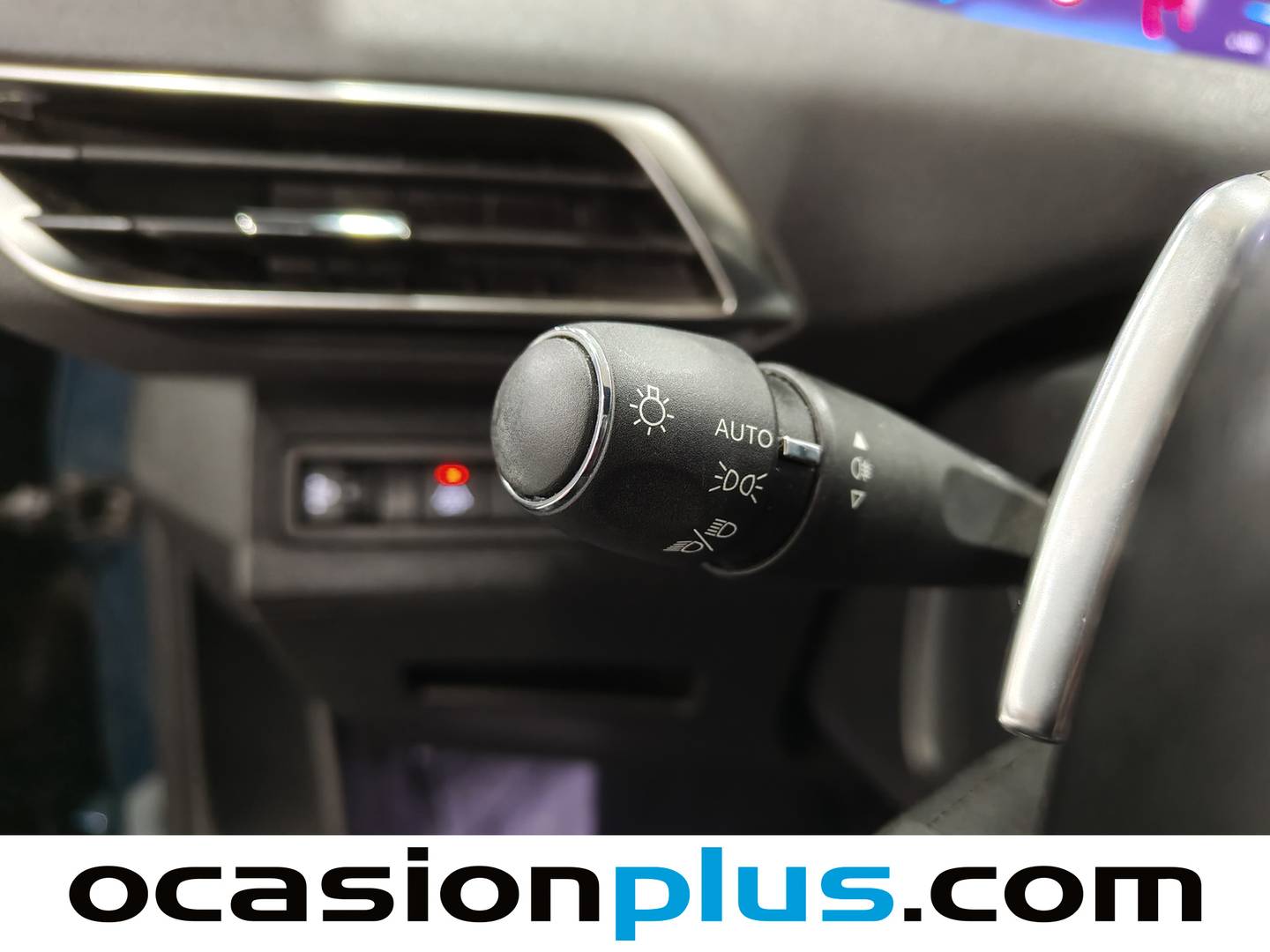 Foto Peugeot 3008 Peugeot 3008 PureTech 130 S&S Allure Pack EAT8 (130 CV)