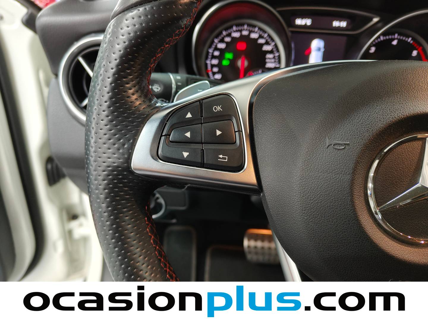 Mercedes GLA Mercedes-Benz GLA 220 d AMG Line (177 CV) 177cv