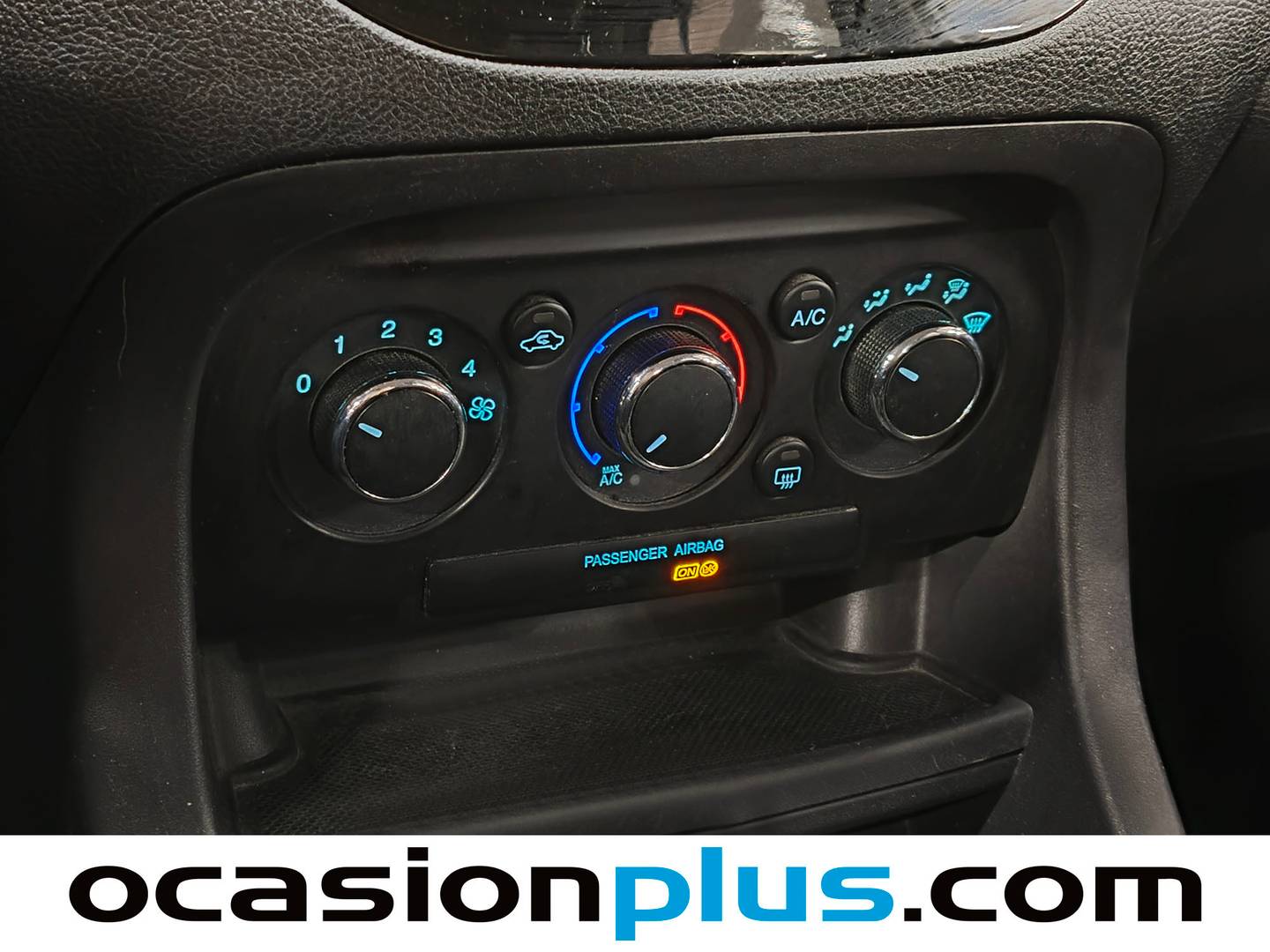 Equipamiento del Ford Ka+ Ford Ka+ 1.2 Ti-VCT Essential (70 CV)