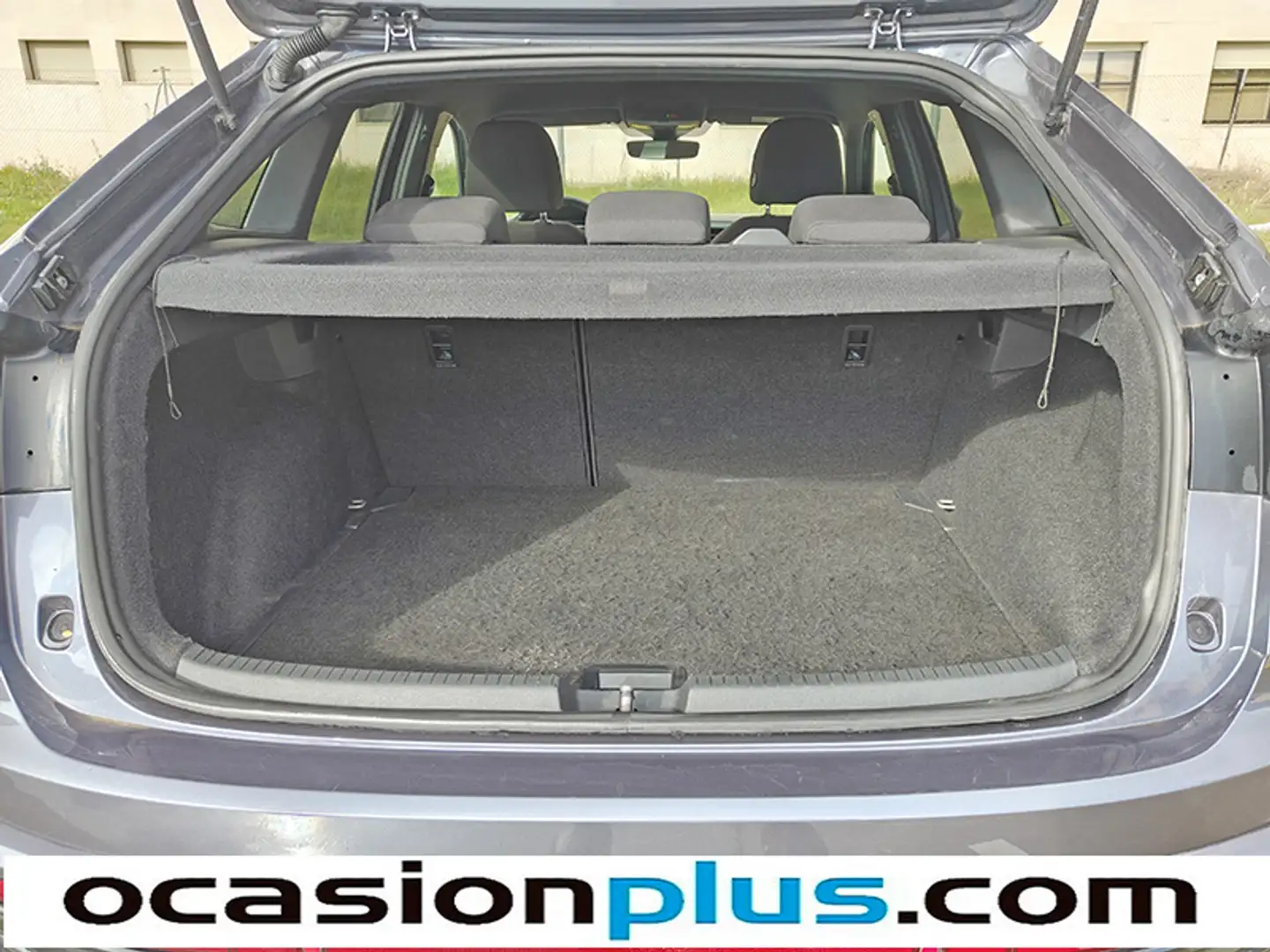 Foto Volkswagen Taigo Volkswagen Taigo R-Line 1.0 TSI  (110 CV) DSG