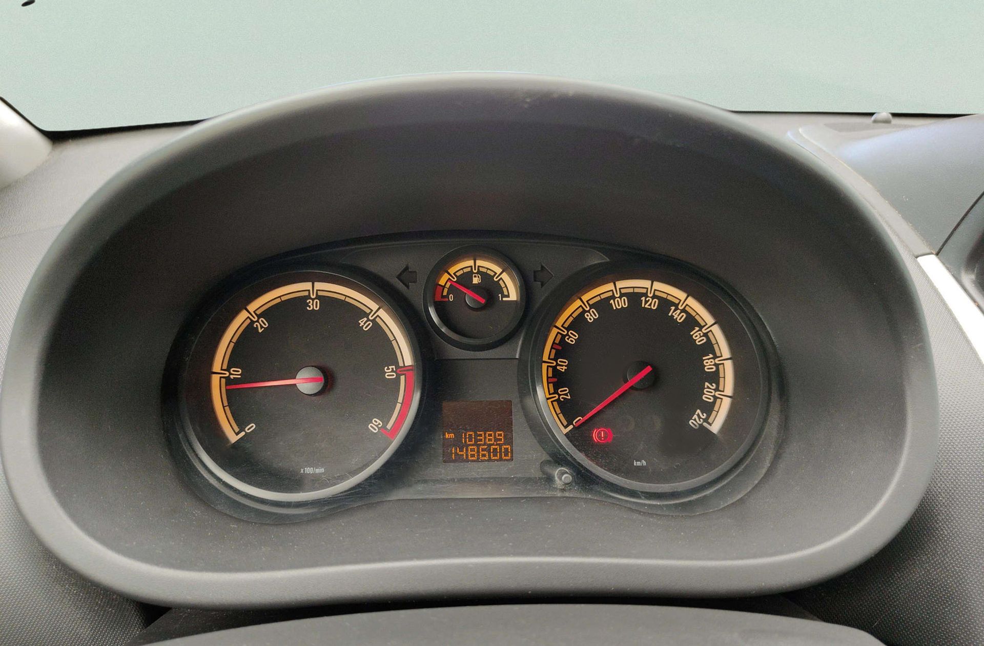 Opel Corsa 1.3 CDTi Expression - foto 18