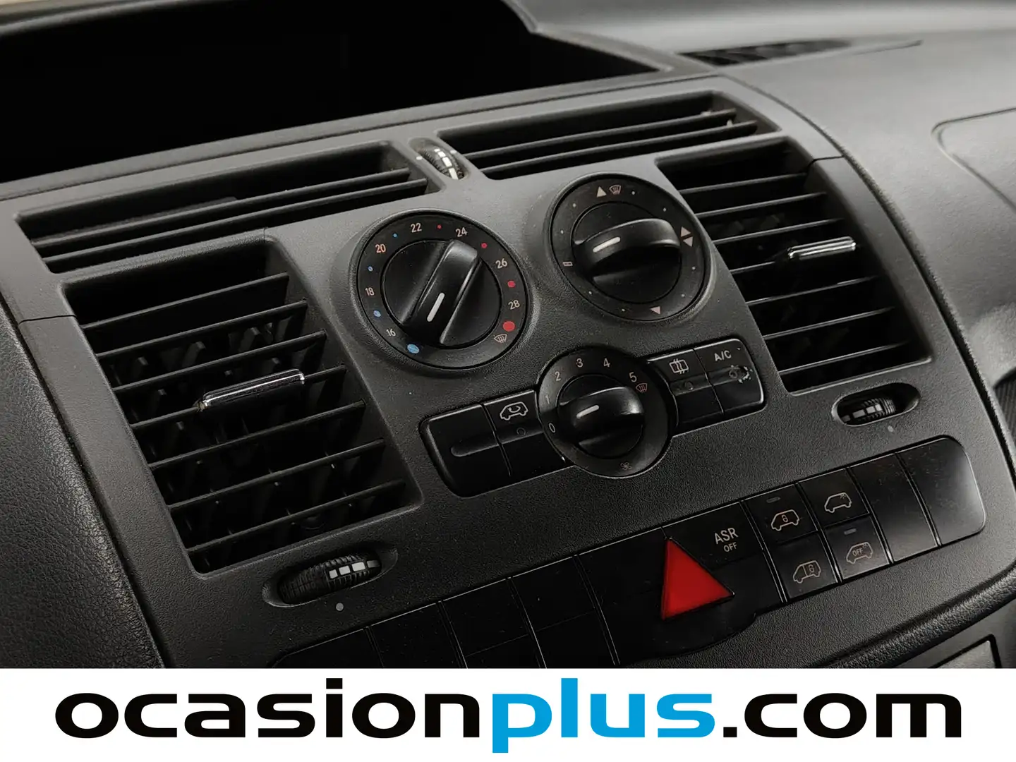 Foto Mercedes Vito Mercedes-Benz Vito Furgon 110 CDI Compacta (95 CV)