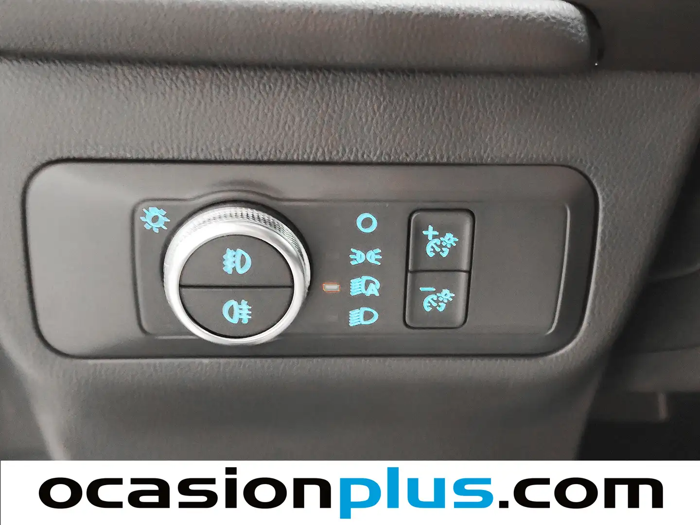 Foto Ford Kuga Ford Kuga 1.5 EcoBlue ST-Line (120 CV)