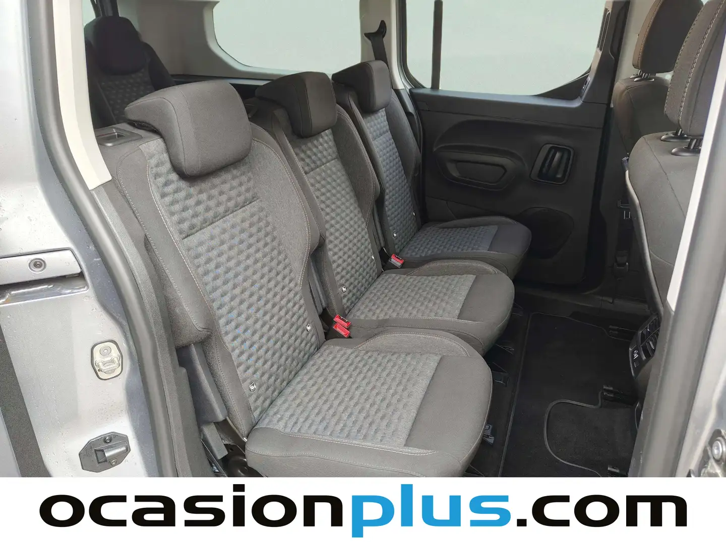 Foto Peugeot Rifter Peugeot Rifter BlueHDi 130 GT Long EAT8 (130 CV) 7 Plazas