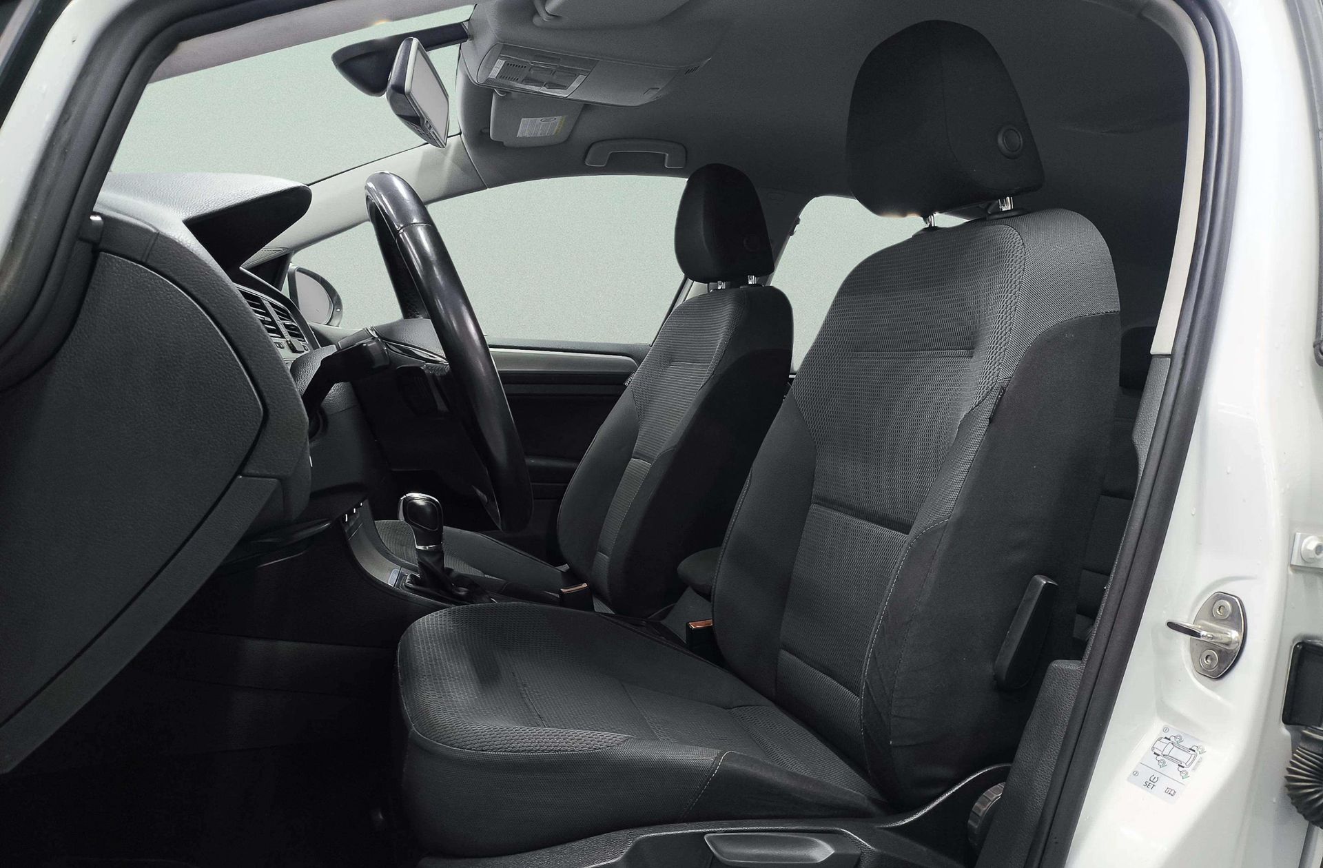 Volkswagen Golf Advance 1.6 TDI BMT DSG - foto 8