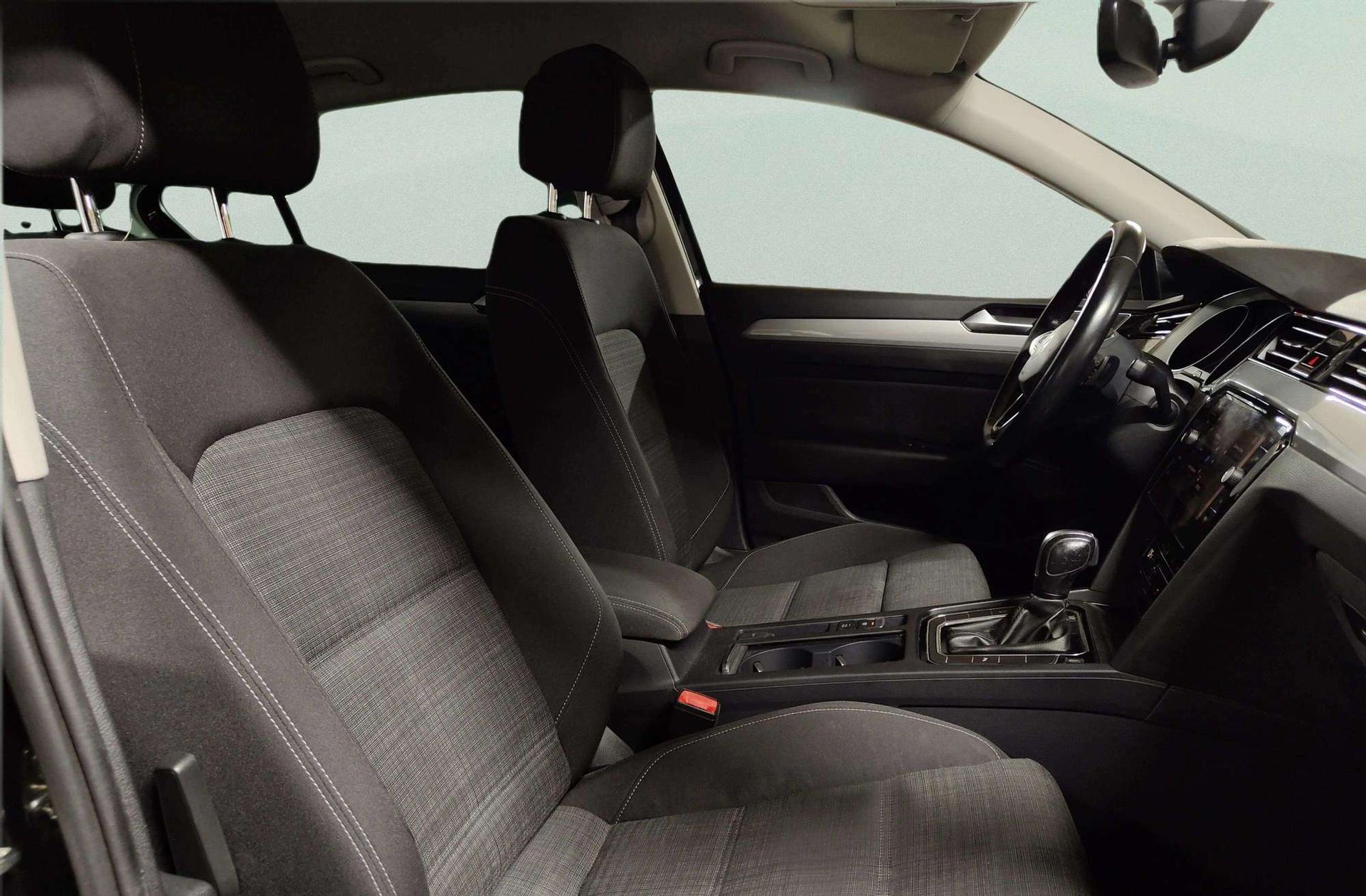 Volkswagen Passat Executive 1.5 TSI DSG - foto 22