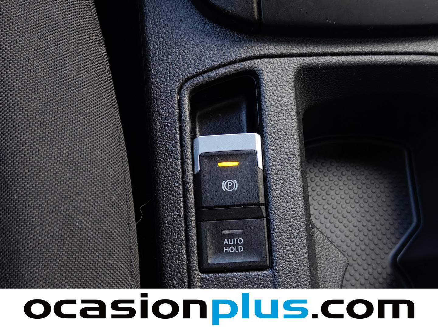 Foto Volkswagen T-Roc Volkswagen T-Roc 1.0 TSI  (110 CV)