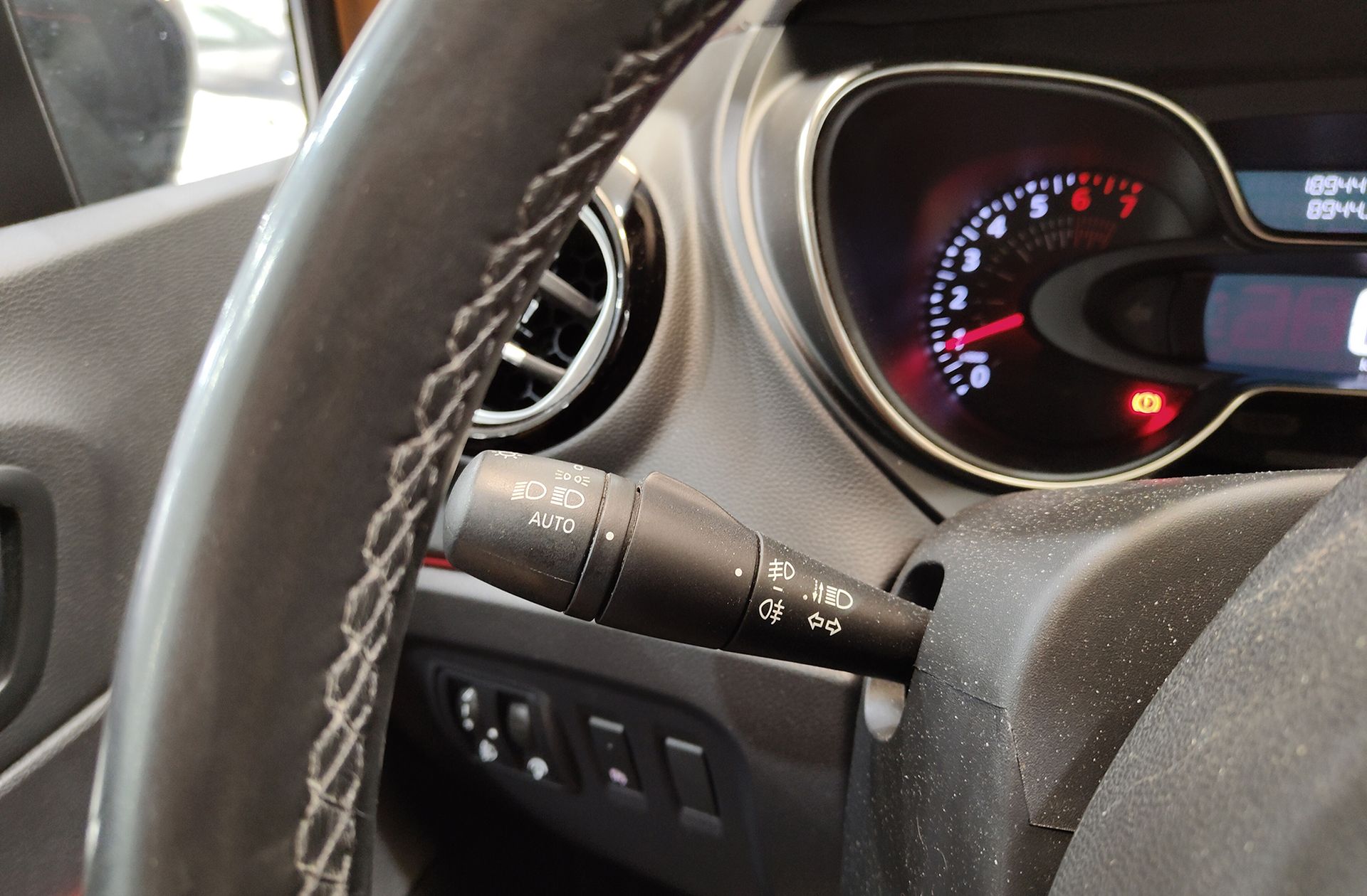 Renault Captur Zen TCe GPF EDC - foto 28
