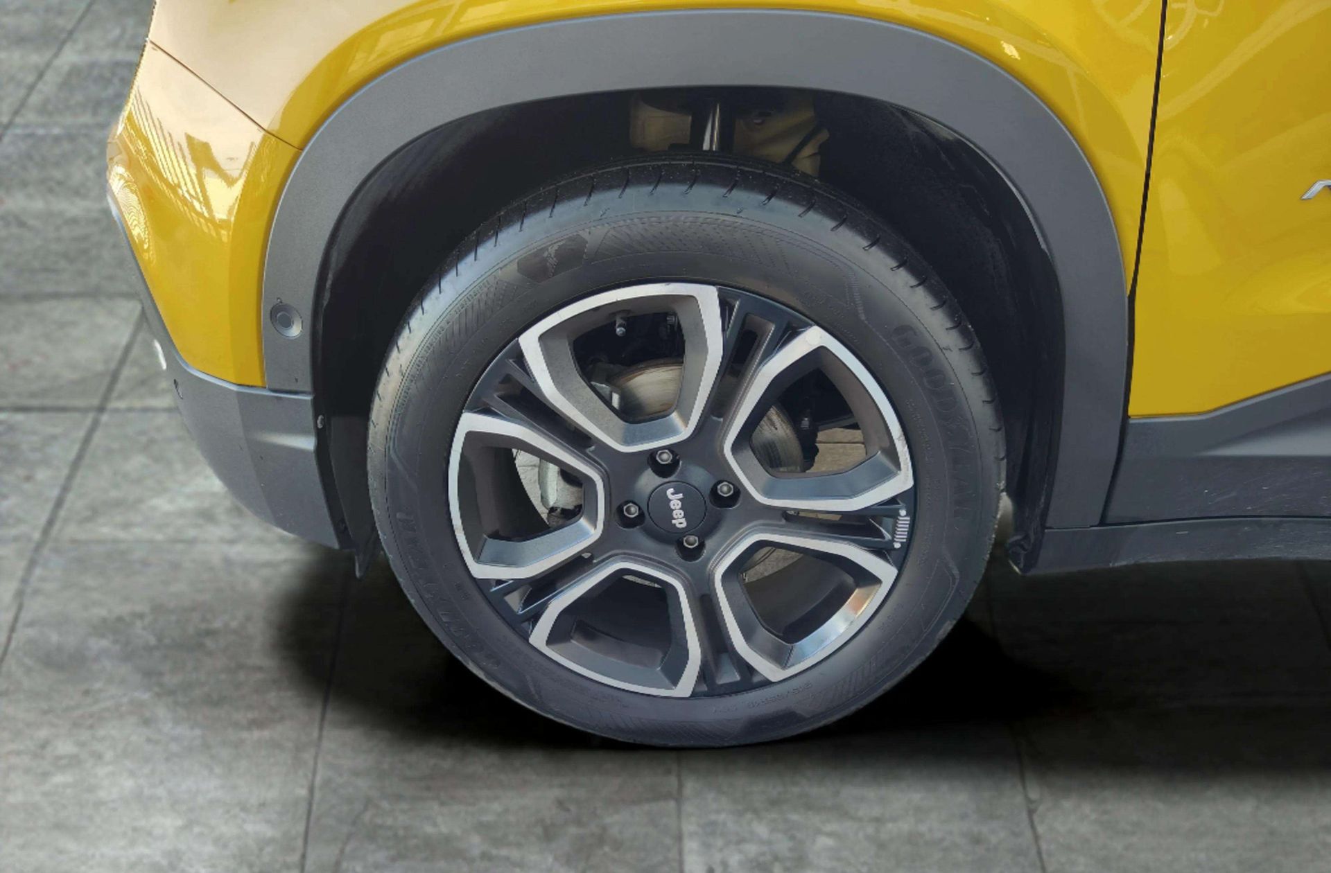 Jeep Avenger 1.2 G Summit - foto 38