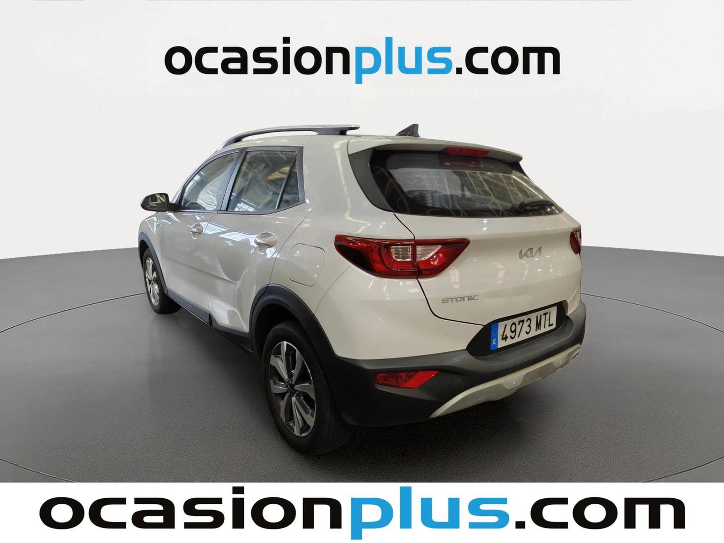 Foto trasera KIA Stonic KIA Stonic 1.0 T-GDi Drive DCT (100 CV) izquierda