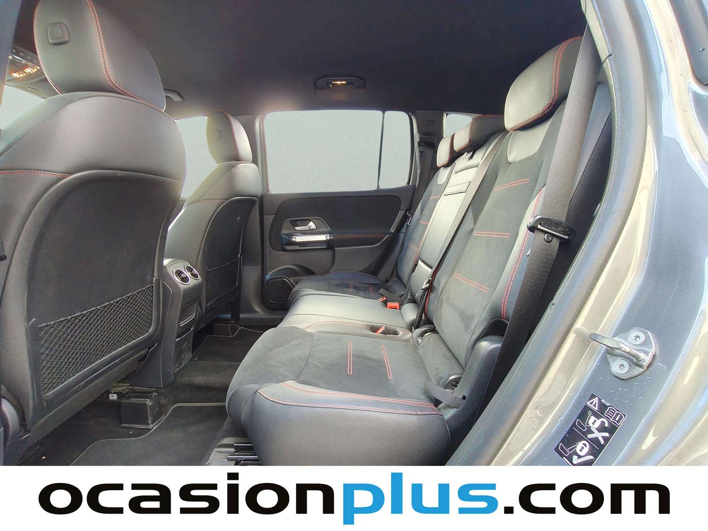 Foto Mercedes GLB Mercedes-Benz GLB 200 d (150 CV) Pack AMG