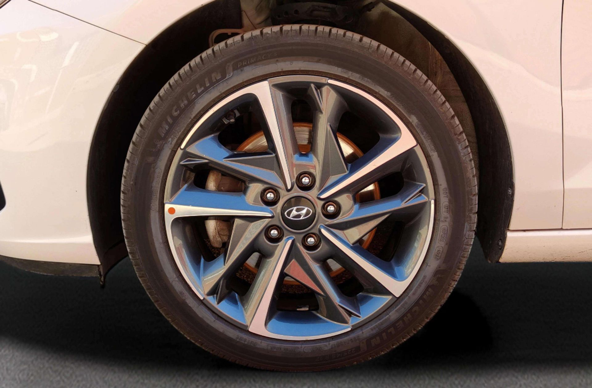 Hyundai i30 1.5 DPI Klass SLX - foto 32