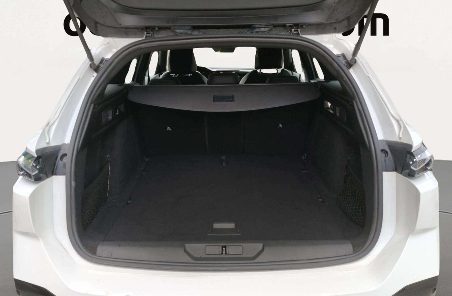 Peugeot 308 SW BlueHDi 130 GT EAT8 - foto 18